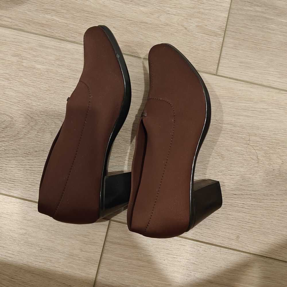 Elegant Brown Women's Shoes